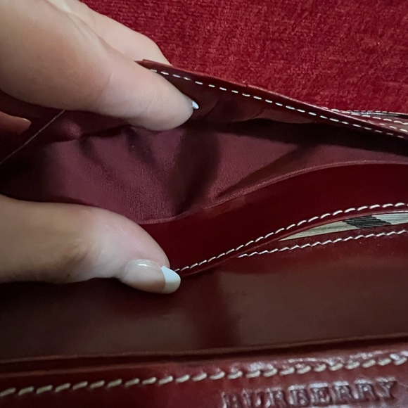 BURBERRY LONDON AUTHENTIC BLUE LABEL BUCKLE WALLET. EUC. - Picture 5 of 10